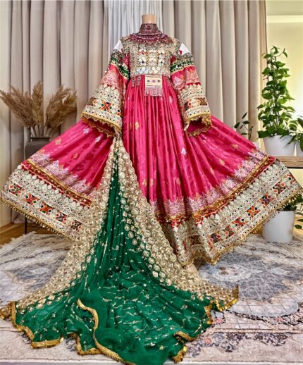 Long Golabi dress with Sekka-dozi and Charmadozi on chest, skirt,and sleeves, Morra-dozi,green Indian shal and Golabi crepe shalwar.Free size(EU 36–42), 145 cm.